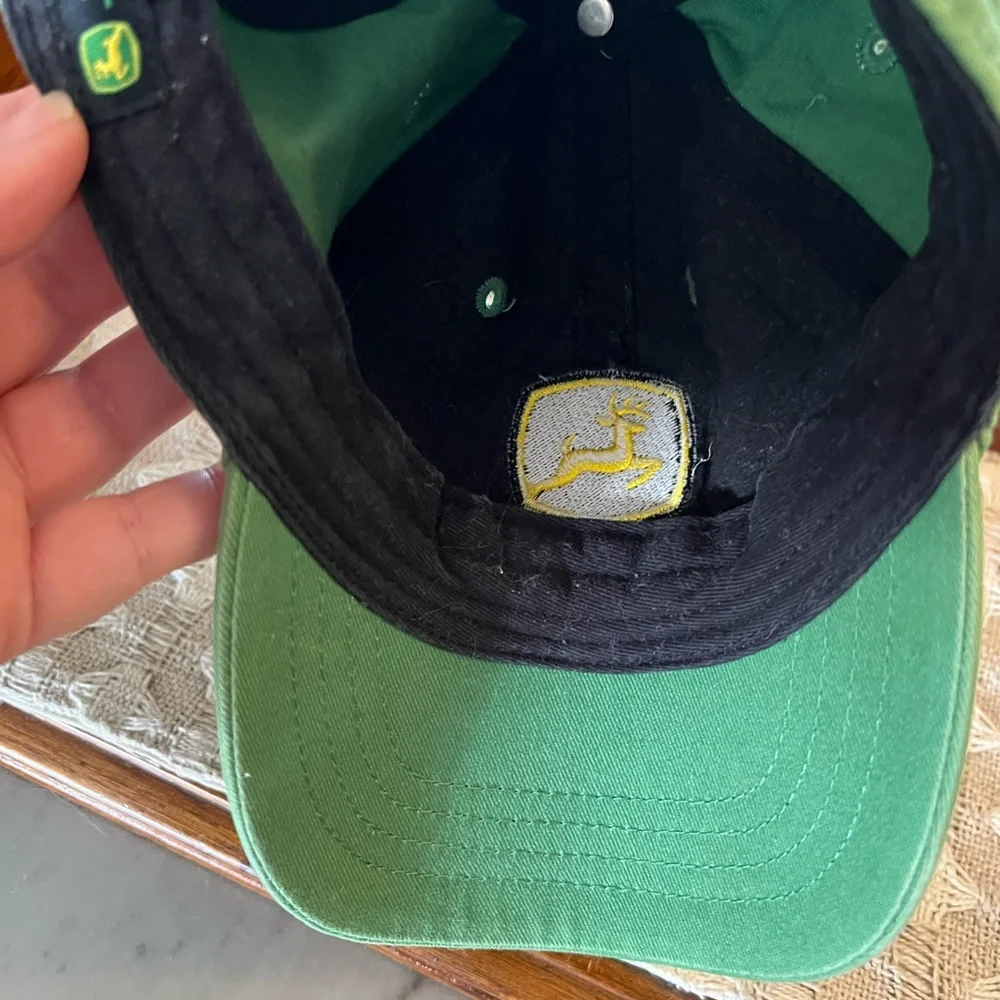 JOHN DEERE Classic Embroidered Logo Youth Sized Casual Ball Cap Green Yellow‎